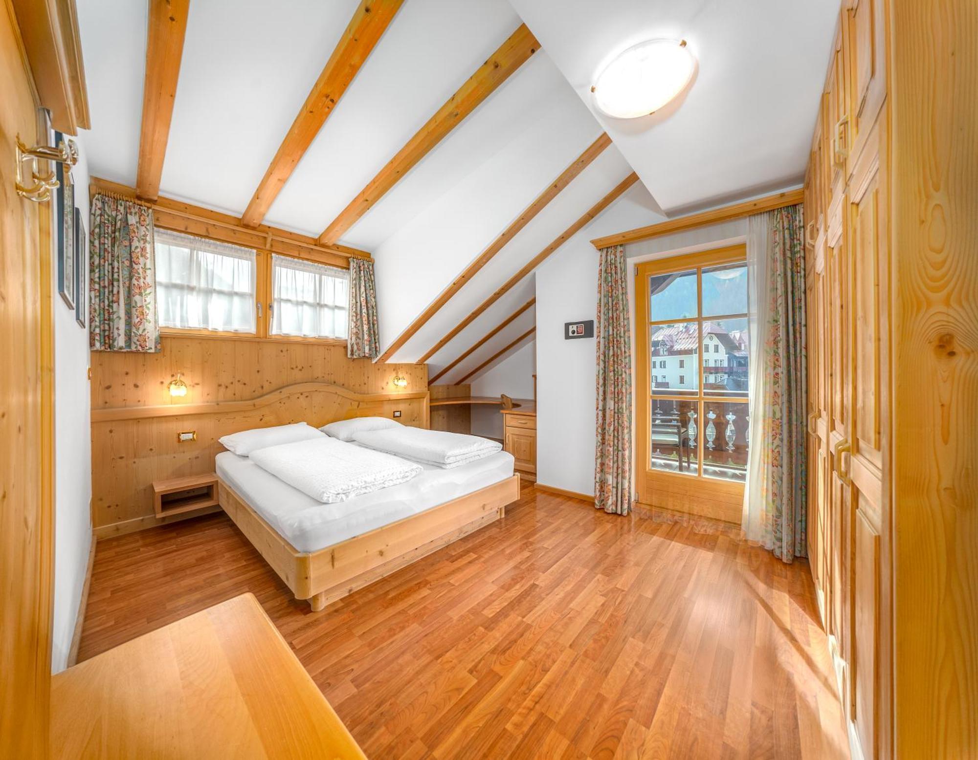 Anna Lodges Dolomites Santa Cristina Val Gardena Luaran gambar